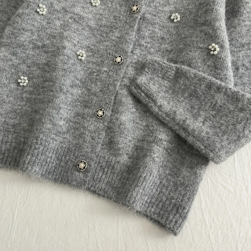 Sweater Cardigan Women 2024 Autumn Wintter New Arrival Cashmere Black White Or Gray Color Casual Beaded Tops Sweaters