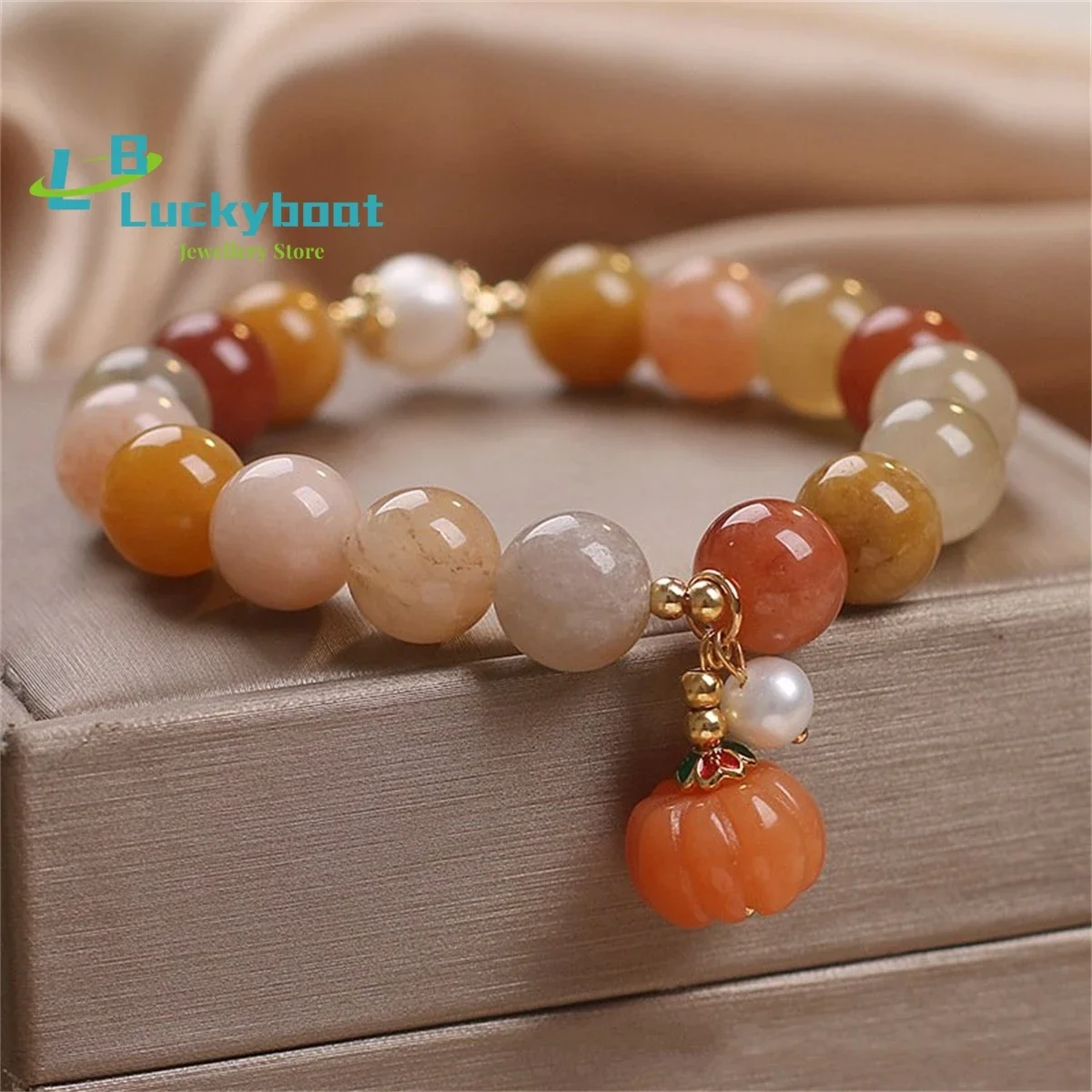 

Literary Style Retro Niche Gold Silk Jade Bead Bracelet Female Ethnic Style Pumpkin Pendant Versatile Holiday Gift Exquisite