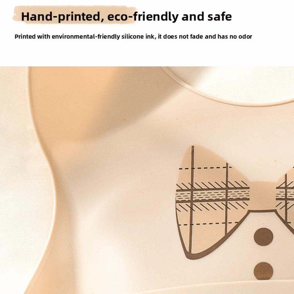 New Silicone Eating Bib Adjustable Strape Waterproof Infant Bibs Lightweight Saliva Towel Daily Use