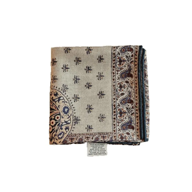 2025 autumn and winter square scarf, retro silk wool silk scarf, women's high-end sense with mulberry silk scarf