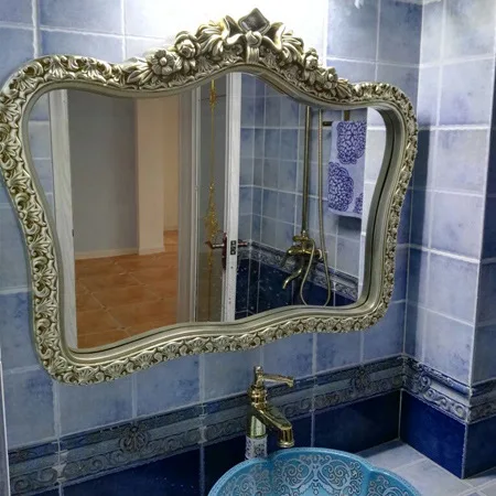 مرآة حمام على شكل تاج أوروبي، مرآة حمام #3