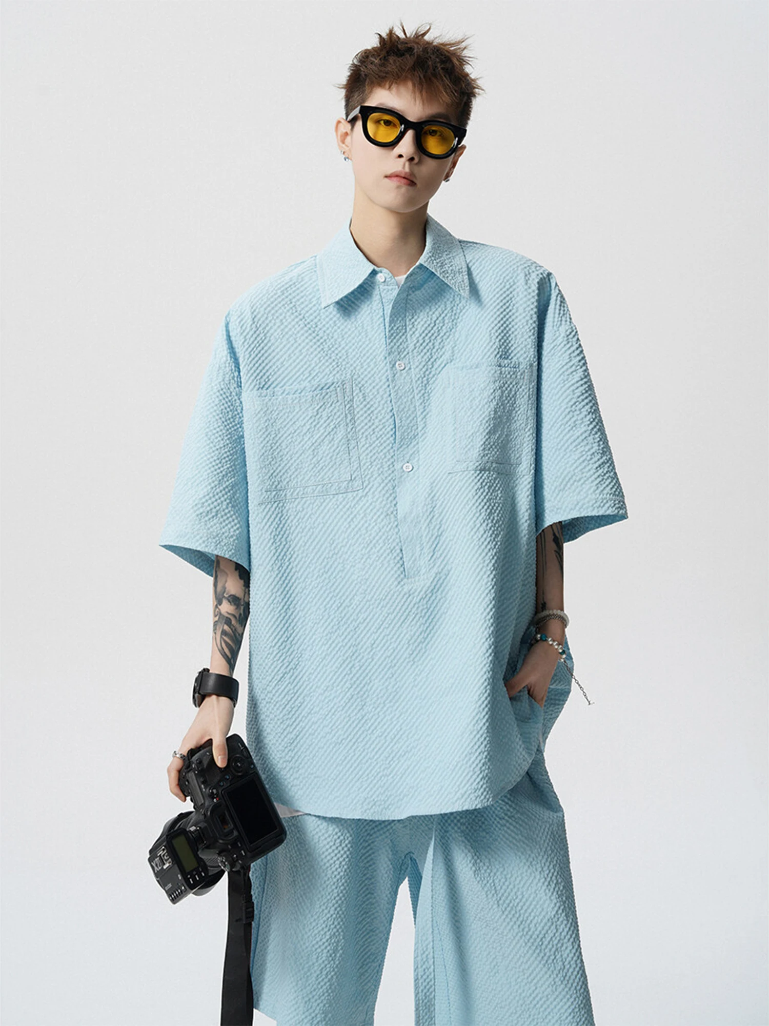 ensemble-decontracte-deux-pieces-pour-homme-style-workwear-leger-a-manches-courtes-coupe-ample-pour-l'ete-mode-jeune-sportswear-decontracte