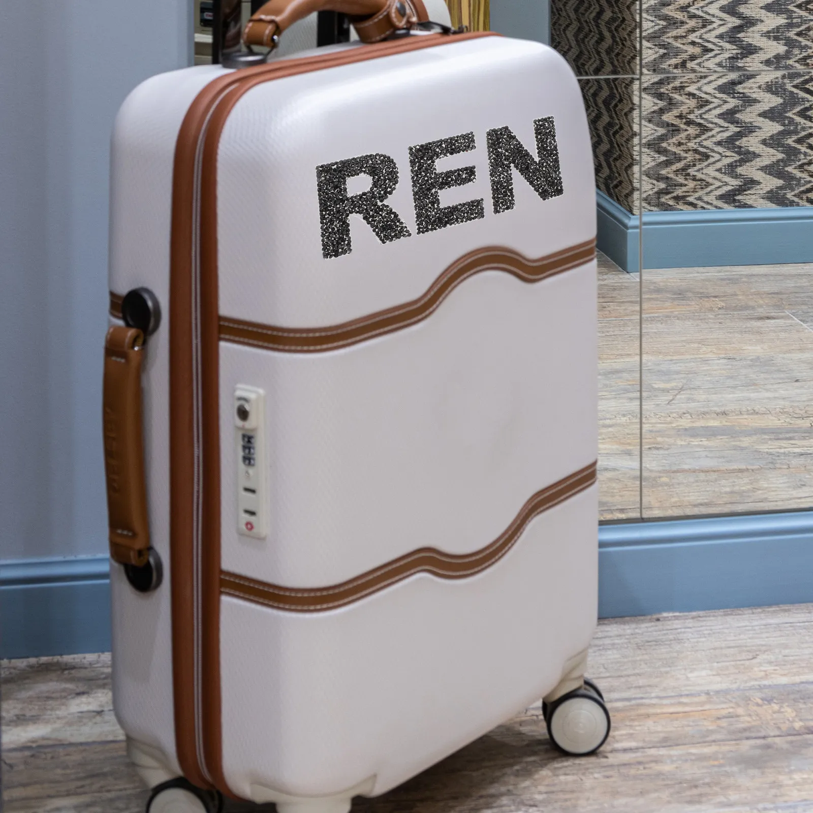 

26Pcs Glitter Rhinestone Letter Stickers Iron on Alphabet Patches Bright Shiny DIY Clothing Accessory Decorative Craft Supply