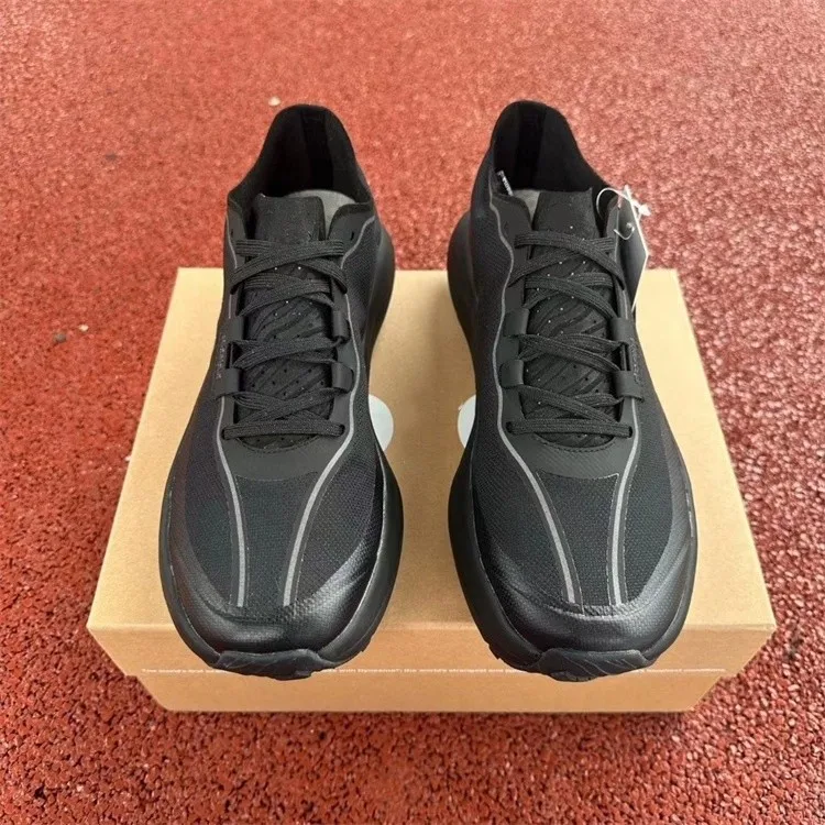 2025 New Off-Road Running Shoes Men's Designer Walking Sneakers Non-Slip Sneakers Men's High-Quality Sneakers