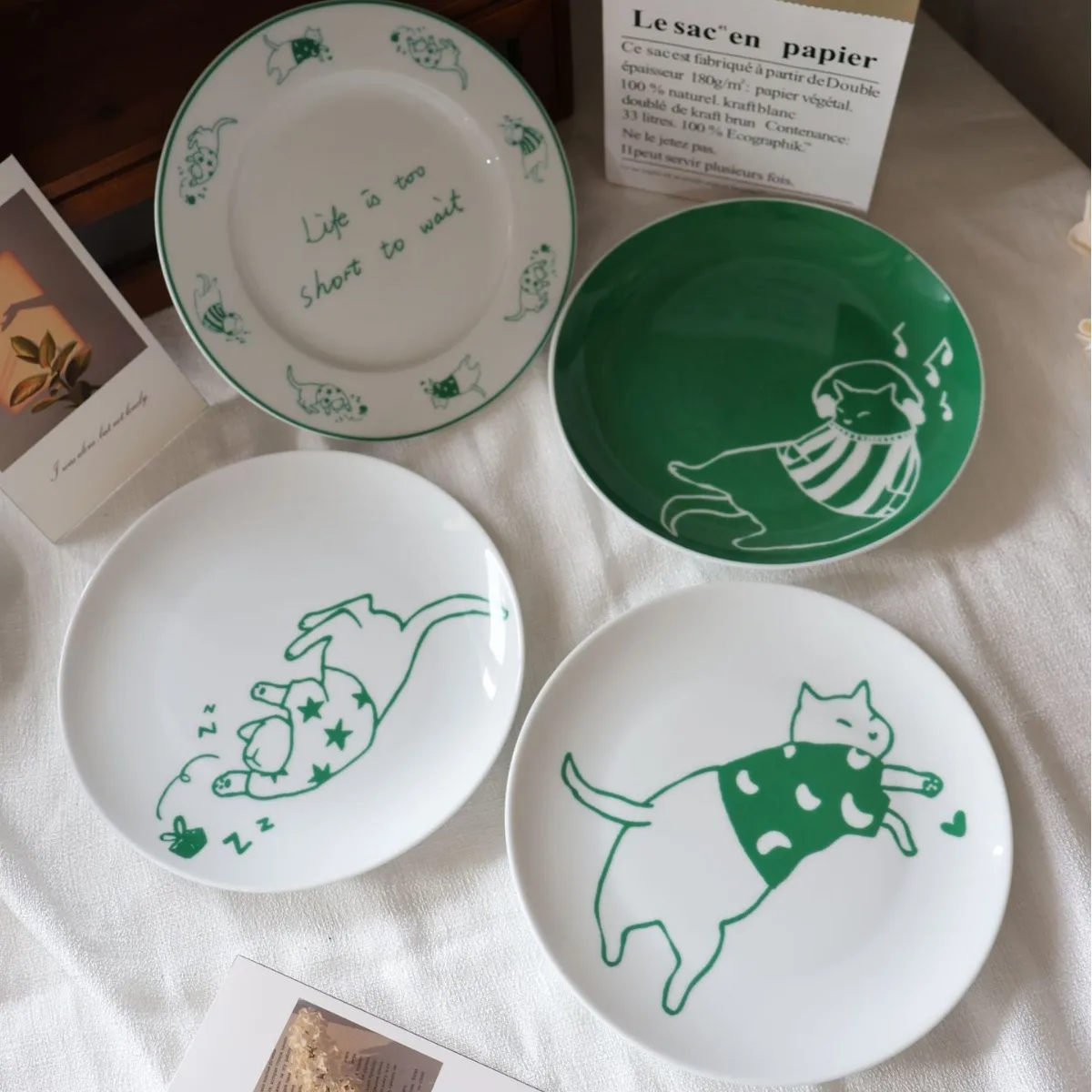 Korean Round Ceramic Cat Island Flat Salad Plate Cute Dessert Cake Dessert Plate