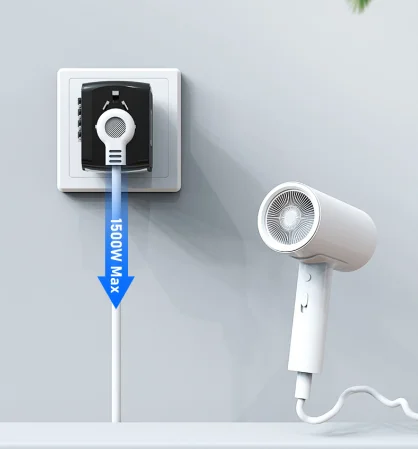 عيد الميلاد العالمي شاحن السفر محول التوصيل المقبس مع ثلاثة USB ونوع C شاحن محول الطاقة