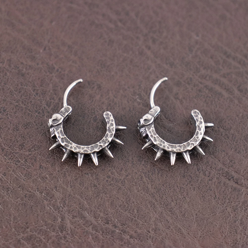Vintage Black Skull Hoop Earrings Stainless Steel Punk Rock Hypoallergenic Huggie Earring for Men Trend Charm Women Ear Jewelry