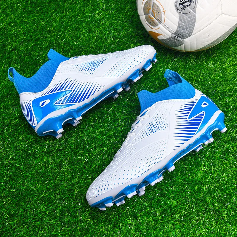 New Luxury Unisex Waterproof Soccer Trainers Stylish Brand Male Sport Football Sneakers Anti-slippery Women Football Shoes