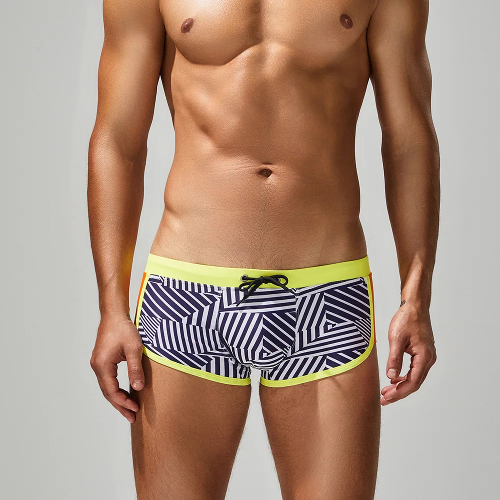 Summer Striped Swim Trunks for Men Quick-Dry Beach Swimming Boxer Shorts Geometric Pattern Perfect for Seaside Pool Hot Spring