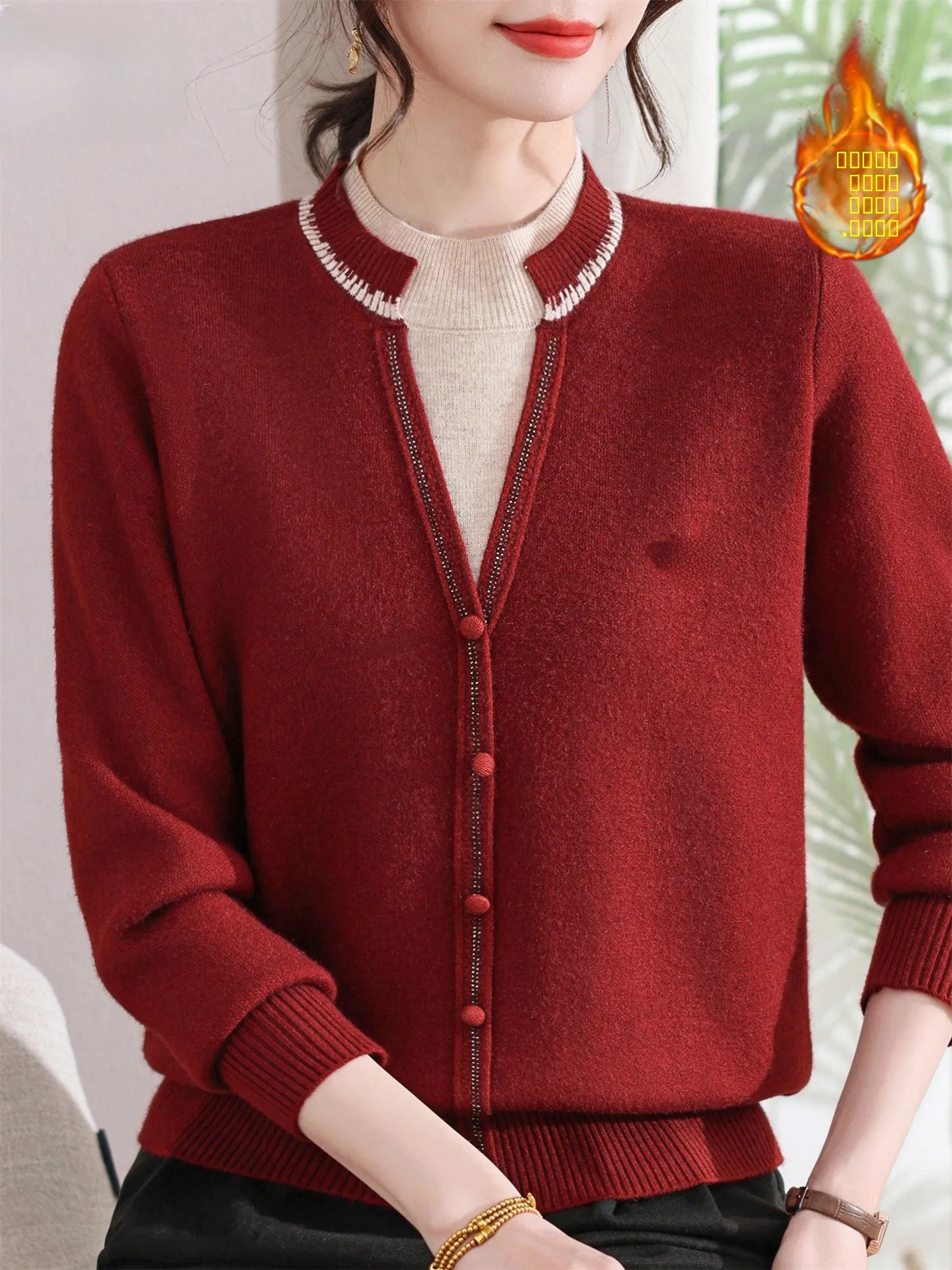 

Thiened Fce Lined Knitted Base irt Inteated Velvet Sweater for Women Winter Faionable Warm Top for Middle-Aged And...