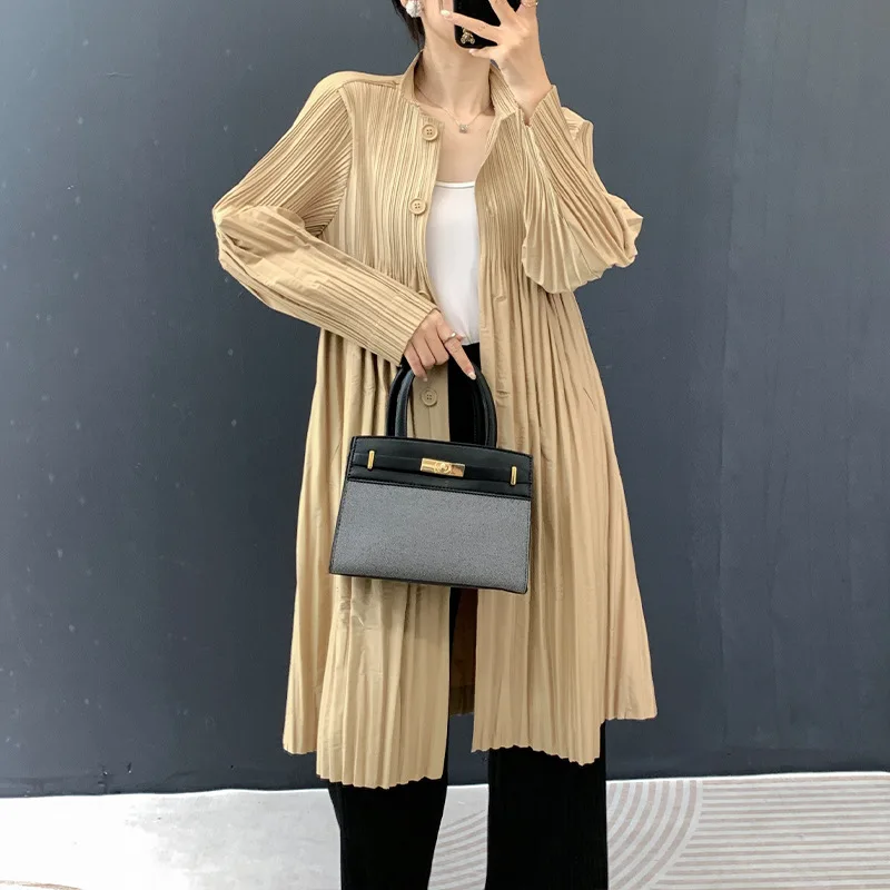 Miyake Fold 2025 Autumn/Winter New Windbreaker Coat Women's Fold Western Style Fashionable Loose and Slim Open Dress Pleated
