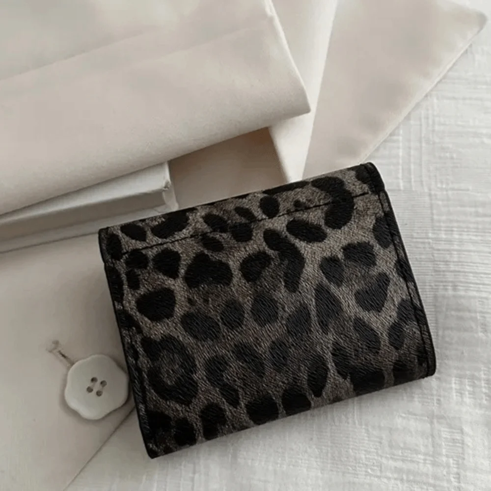 Mini Elegant Leopard Short Wallet PU Leather Card Holder Envelope Clutch Bag Korean Style Handbag Coin Purse Female