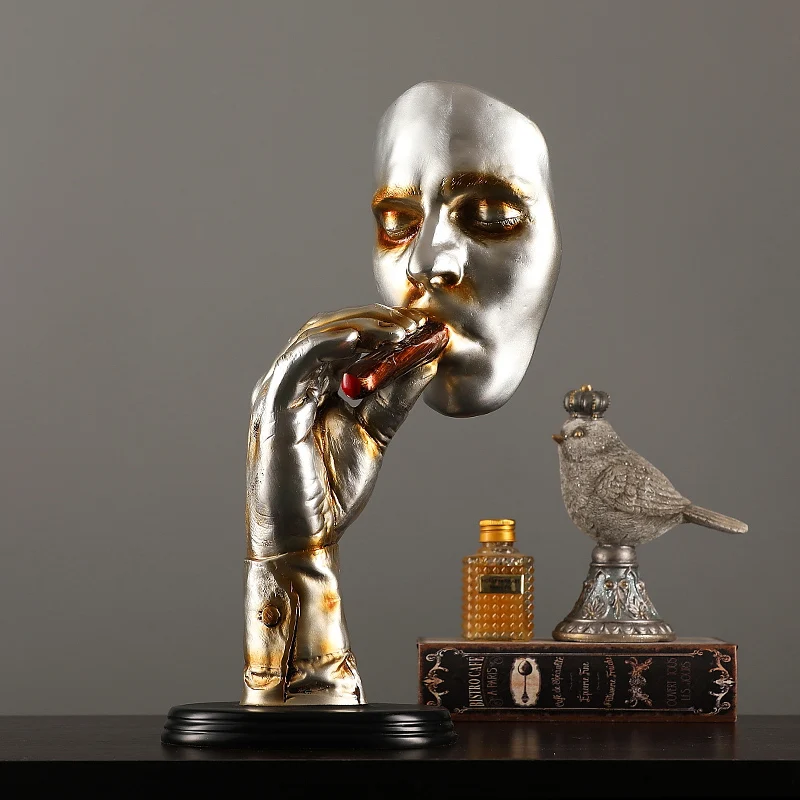 

Creative modern ornaments, smoker decorations, living room abstract desktop wine rack, TV cabinet, bar decoration crafts