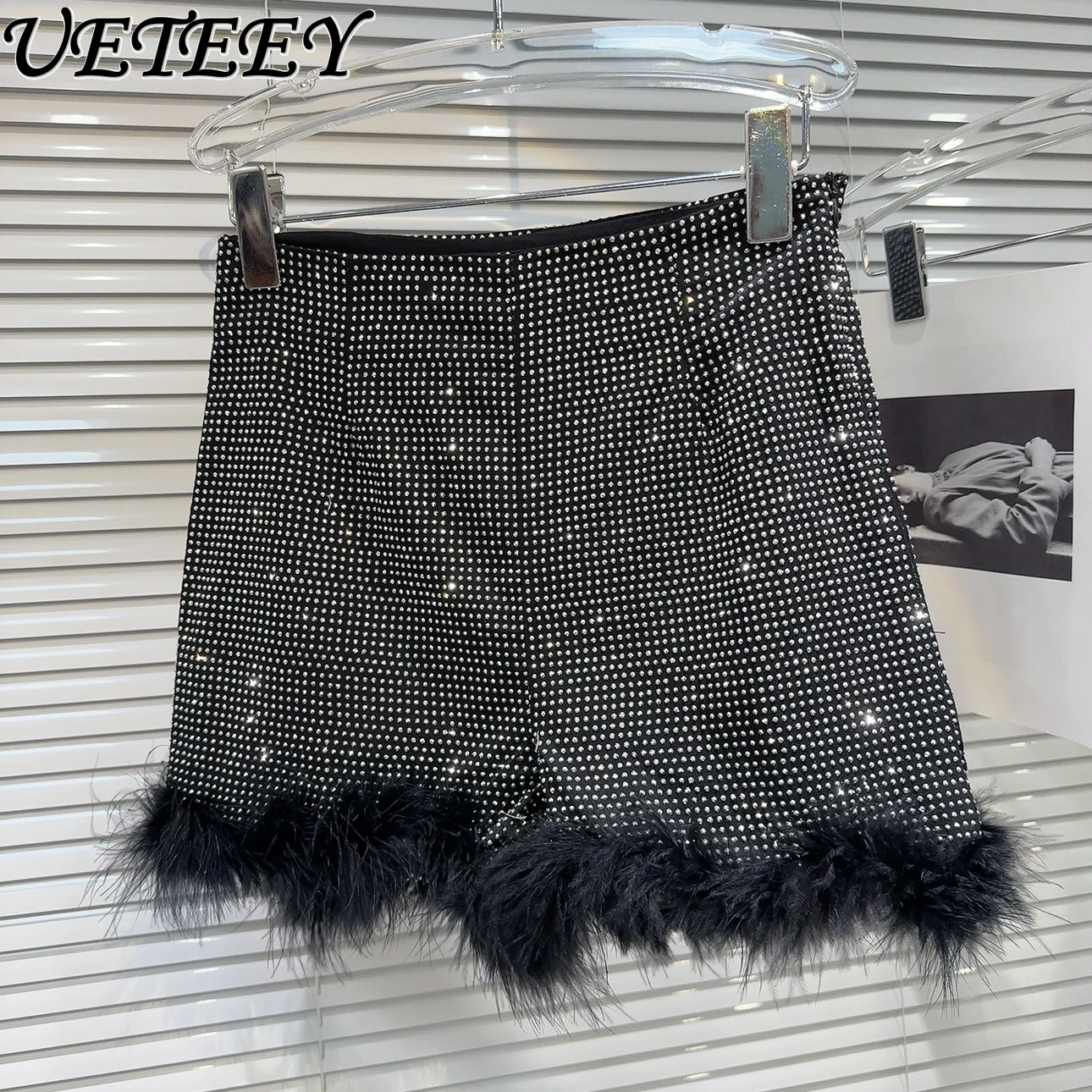 

High Street Hot Pants Women 2024 Autumn New Sexy Celebrity Hairy Rhinestone Hot Diamond Black Shorts Hot Girl Bling Shorts Lady