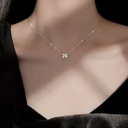 2022 Fashion Lucky Four Leaf Clover Pendant Necklace Korean Trendy Women Crystal Clavicle Chain Necklace Girlfriend Gift