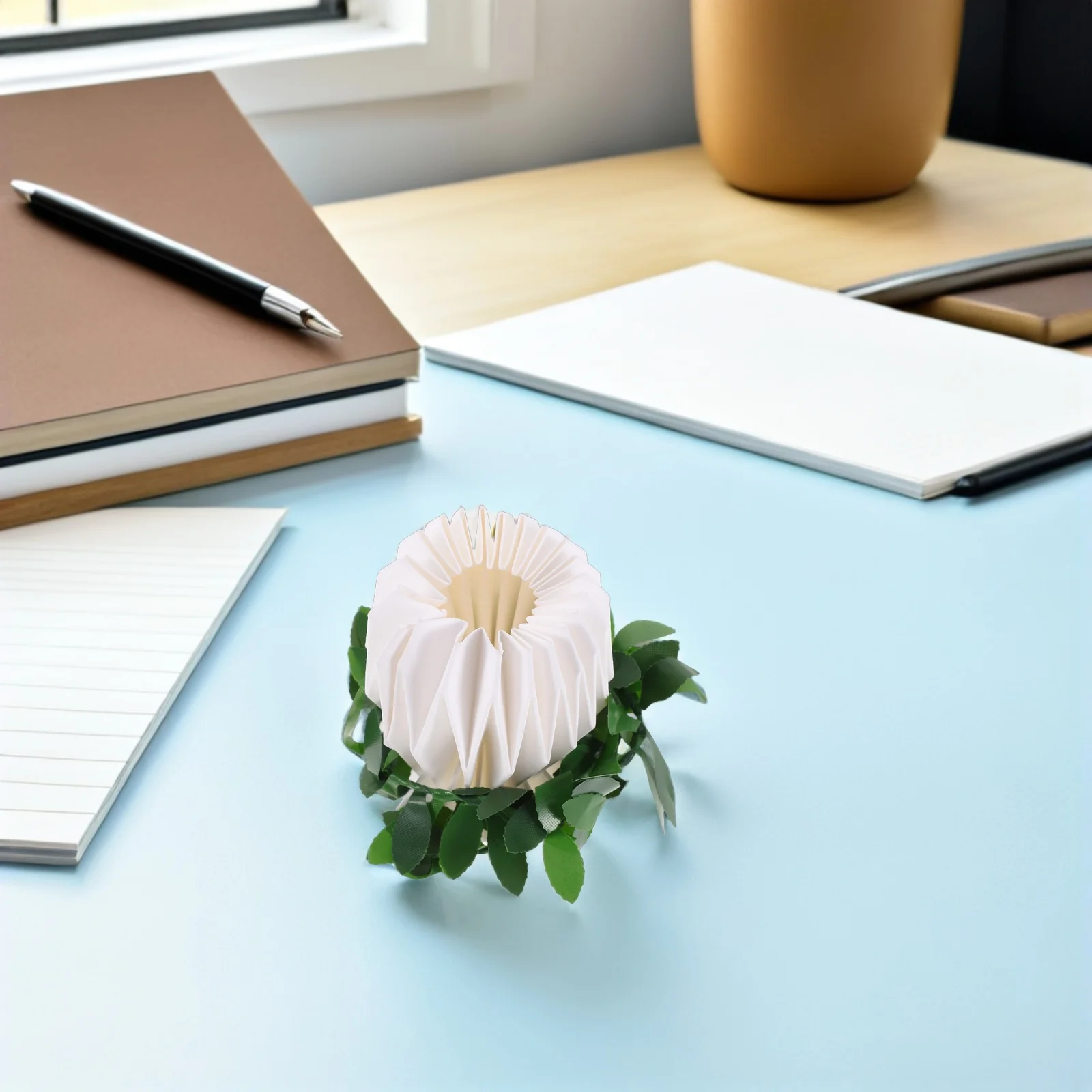 

2Pcs Paper Drip Catchers Foldable Wax Stoppers Decorative Trays Protectors for Christmas Weddings Parties Tealight