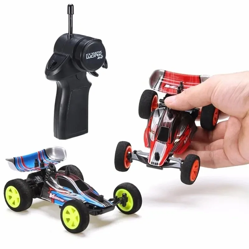 

1/32 Mini Rc Car Model Off-Road Vehicle Toy 4WD 2.4G Mutiplayer 4CH Operate USB Charging Edition Formula Car for Kids Toy