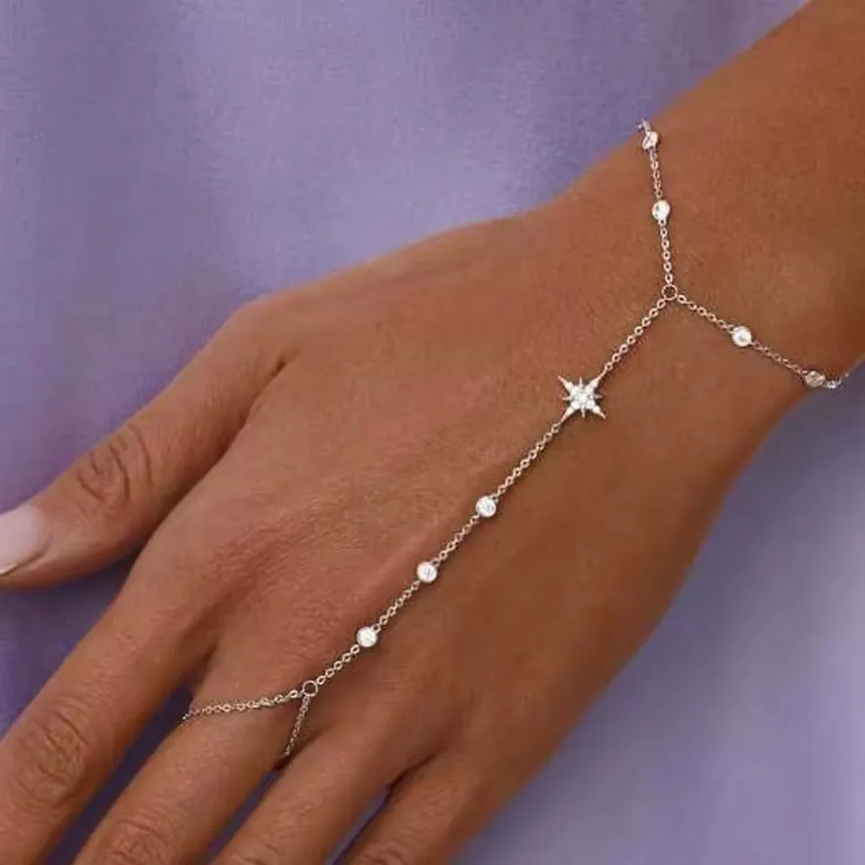New Shiny Six-pointed Star Finger Mitten Bracelet for Women Fashion Simple Chain Bracelet Hand Jewelry Finger Decoration Gifts
