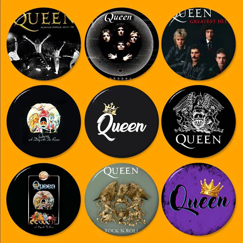 Pop Classic Q-Queen Band Creative Pins Funny Faces Round Snap-in Brooch Badge Backpack Hat Accessories Jewelry Gifts