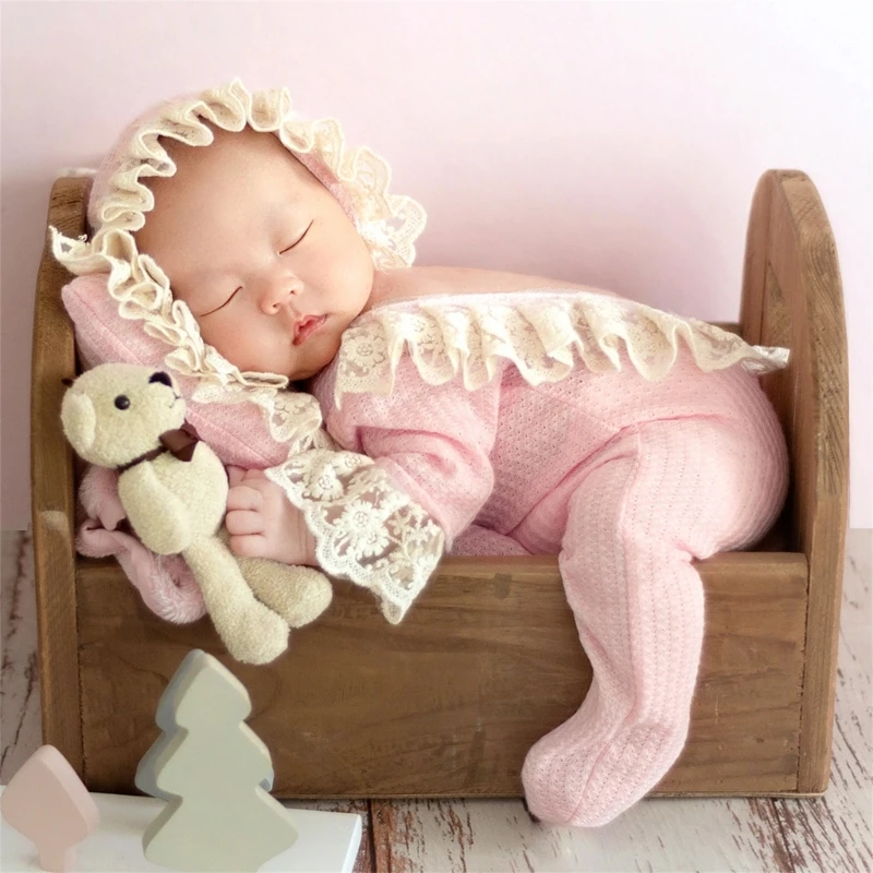 

Newborn Photography Props Pillow & Lace Rompers & Ruffle Hat Long Sleeve Jumpsuit Baby Girls Photo Shooting Outfits