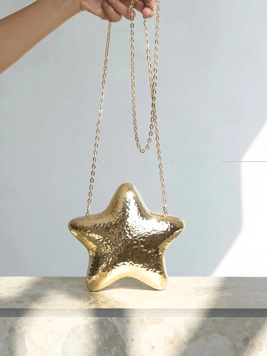 

Акриловая золотая сумка-кроссбоди в форме пятиконечной звезды с блестящим эффектом, на магнитной застежке, для женщин, повседневный простой стиль