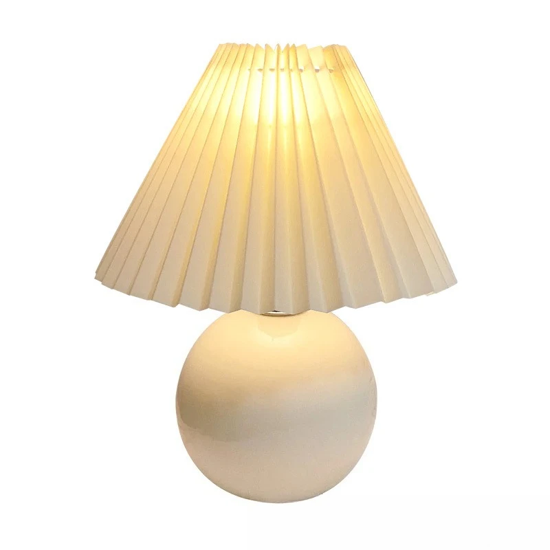 Cream wind bedroom bedside table lamp Nordic pleated ceramic solid wood study desk decorative night light