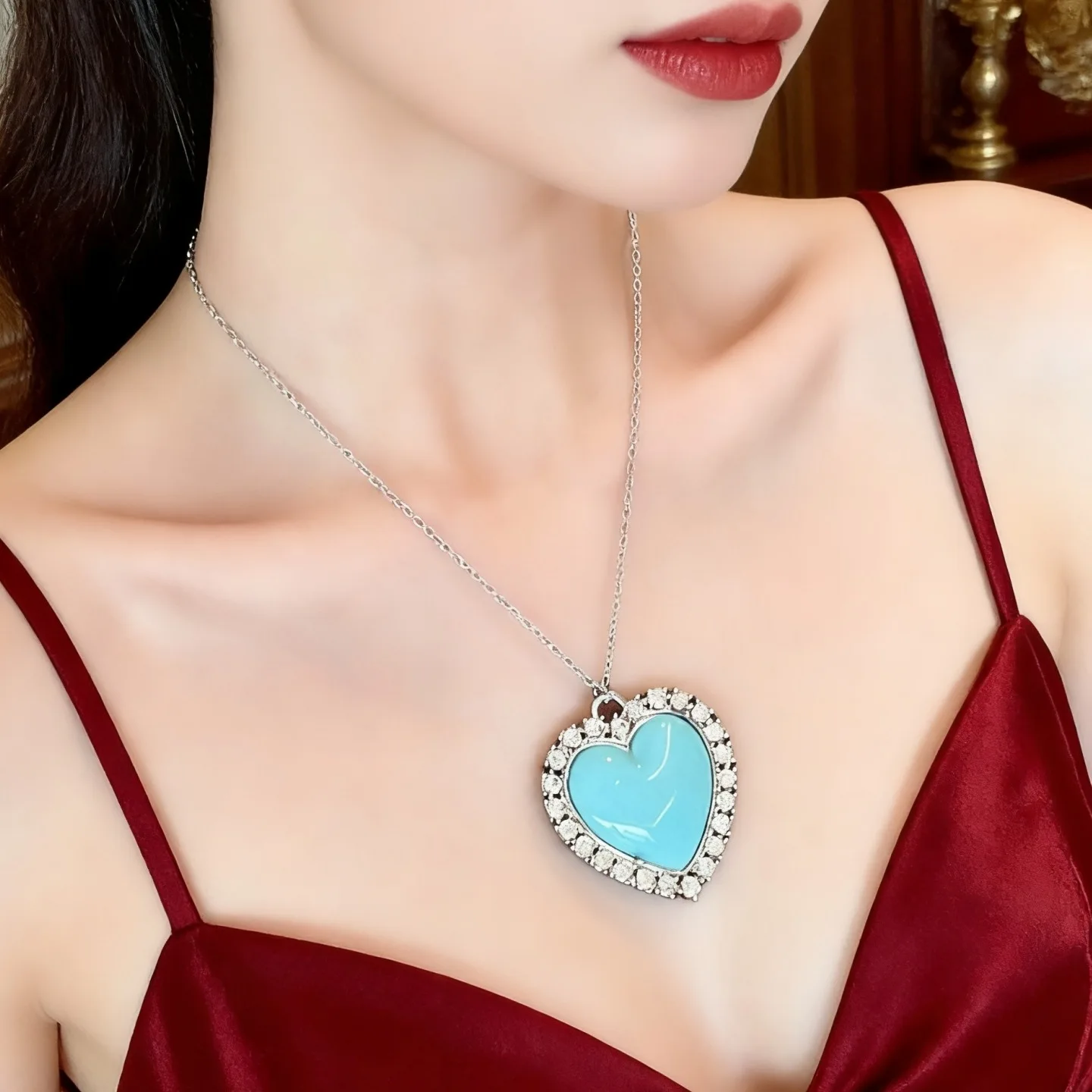 Niche blue love full diamond earrings flash diamond heart necklace retro high-end sweater chain women