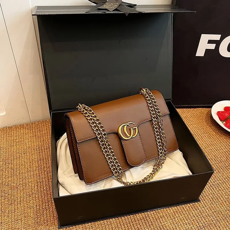 

2025 Women's Vintage Square Bag, Chain Strap Crossbody Messenger Purse, Small Minimalist Shoulder Bag for Daily Outing