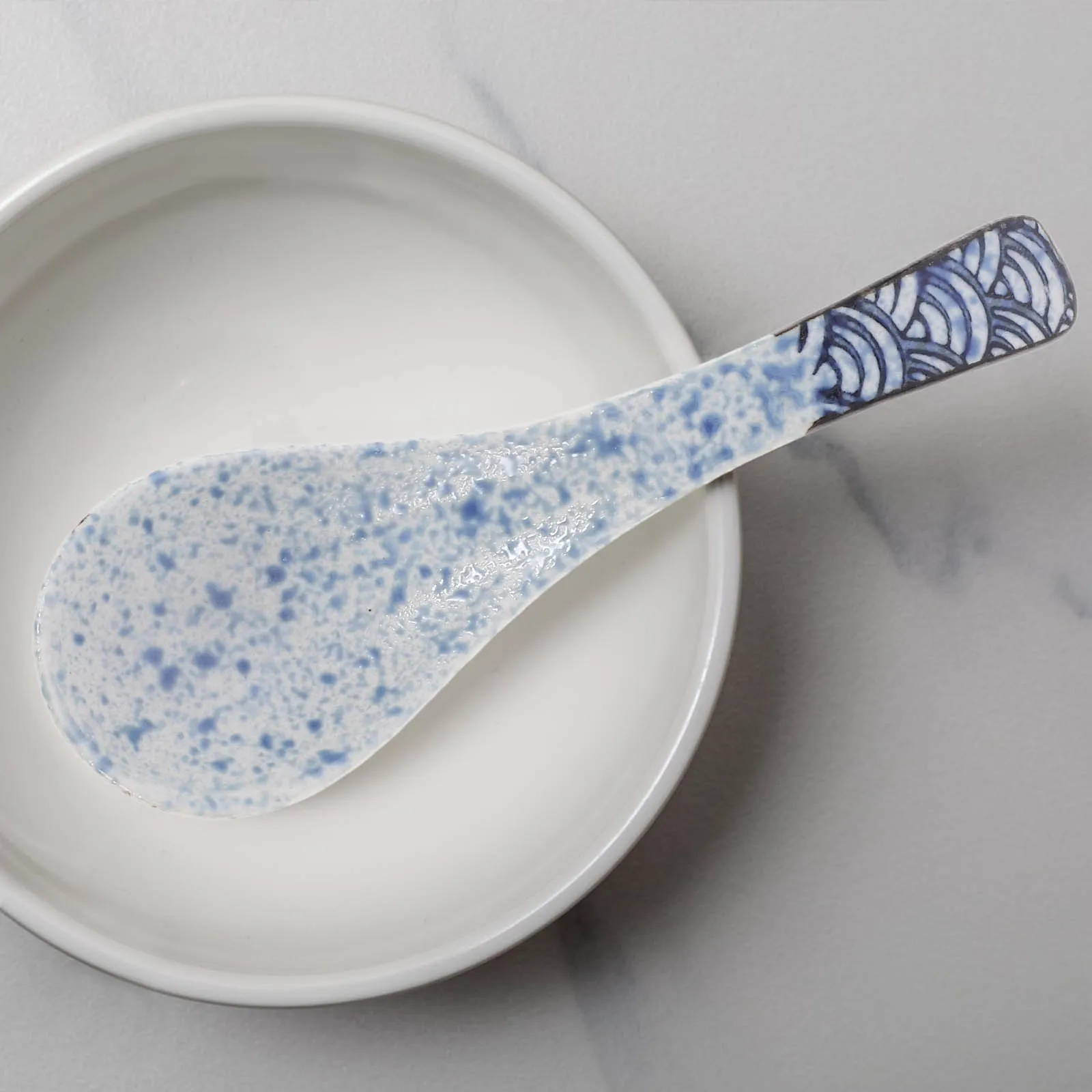 

2Pcs Retro Ceramic Asian Spoons Compact Soup Spoon Porcelain Kitchen Utensils Small Soup Dumpling Ramen Spoon Asian Spoons