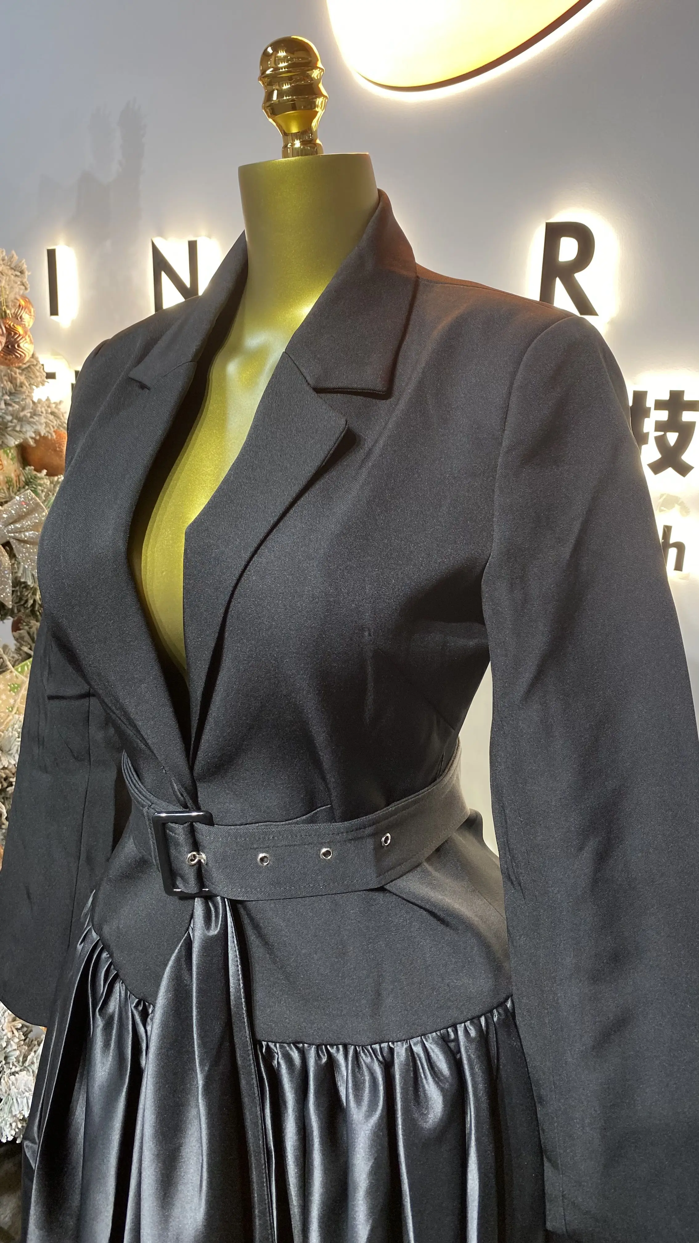 قسط بالجملة 2025 ربيع جديد عصري وأنيق تصميم فرنسي المرقعة الملابس النسائية-GZXX195 #4