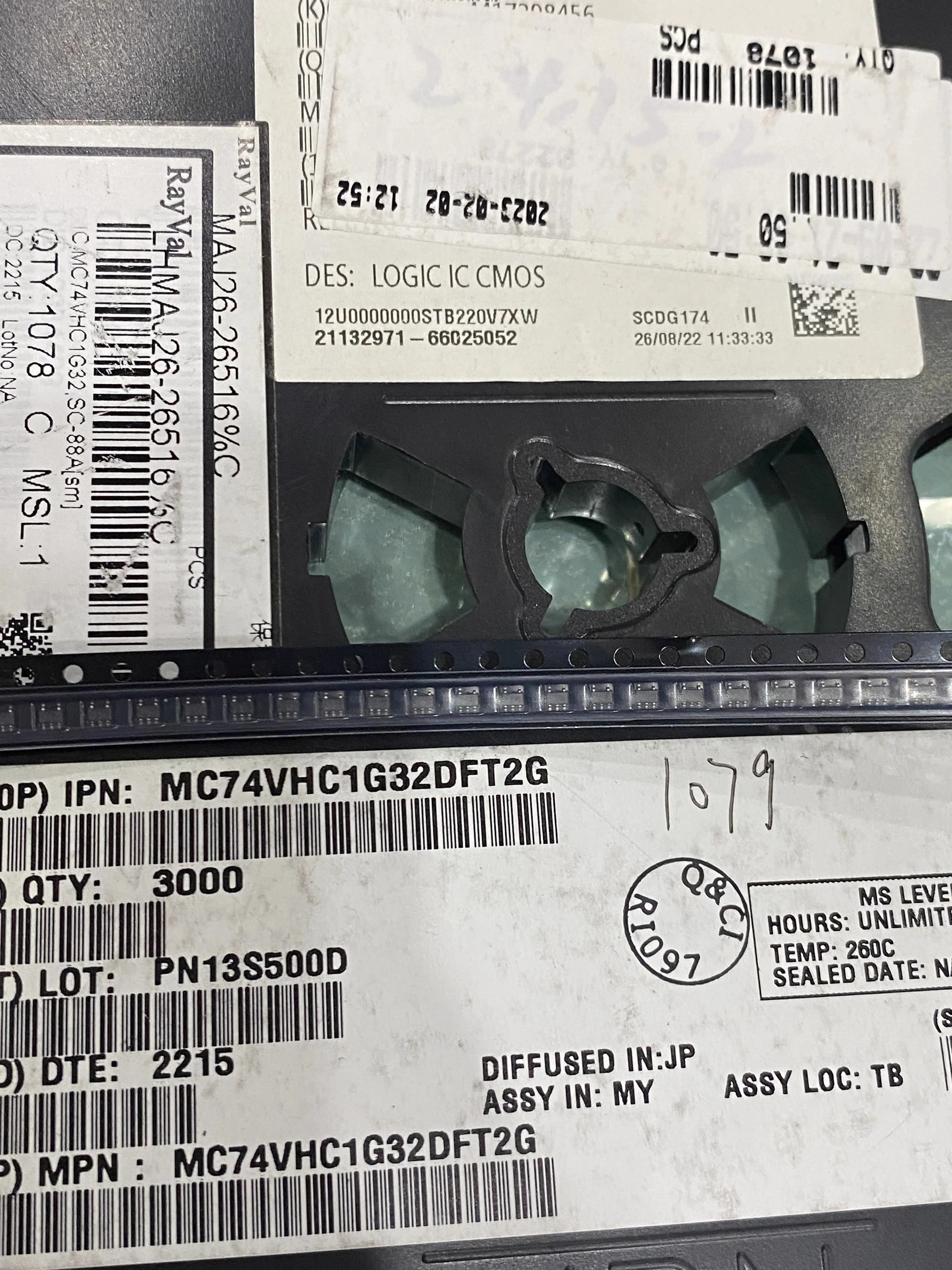 

100 шт. Совершенно новый оригинальный MC74VHC1G32DFT2G SC70-5 20+