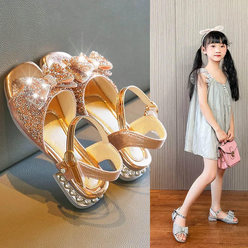 Smmer Girls Sandals Children High Heel Luxury Diamond Bowknot Princess Crystal Dance Shoes Silver Kids Student Performance Shoes