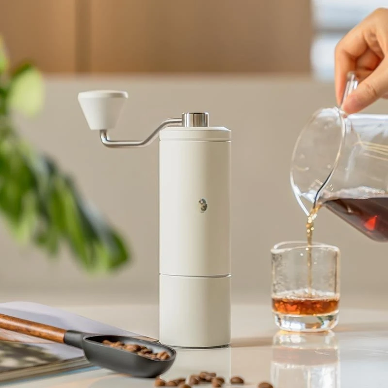 C5 Hand Coffee Grin…