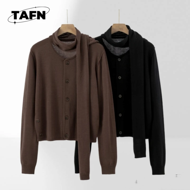 

Retro-Inspired Cashmere Cardigan – Classic Design with Modern Comfort for 2025 Premium Quality and Timeless Design AK1119