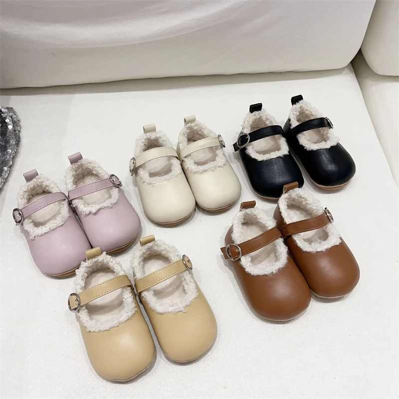 

Baby Girls Walking Shoes Autumn Winter Warm Plush Newborn Shoes Comfortable Infant Soft Soled Toddler Kids Princess Shoes