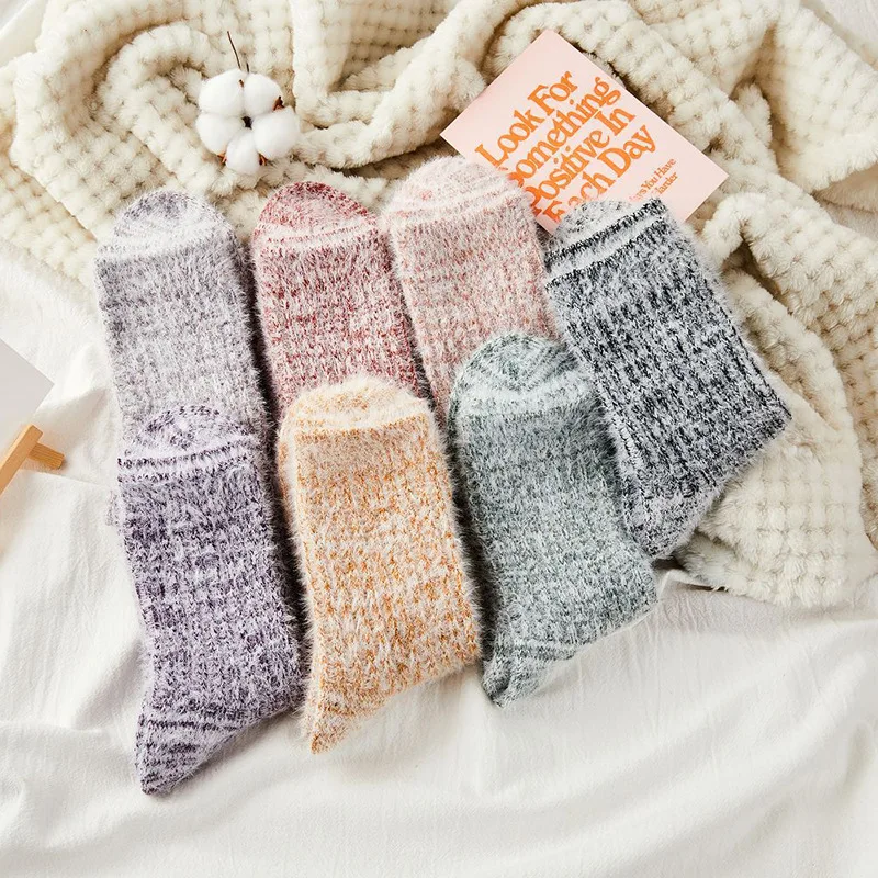 

5 пар женских осенне-зимних новых теплых шерстяных носков средней длины, однотонные норковые плюшевые чулки с двойной иглой