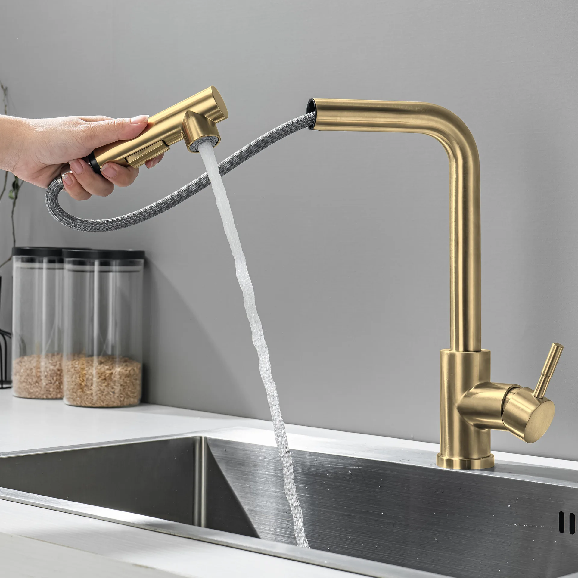 Hot Cold Mixer Faucet Kitchen Sink 304 Stainless Steel Pull Out Tap Deck Mount 360 Degree Rotation Brushed Gold Modern Faucets