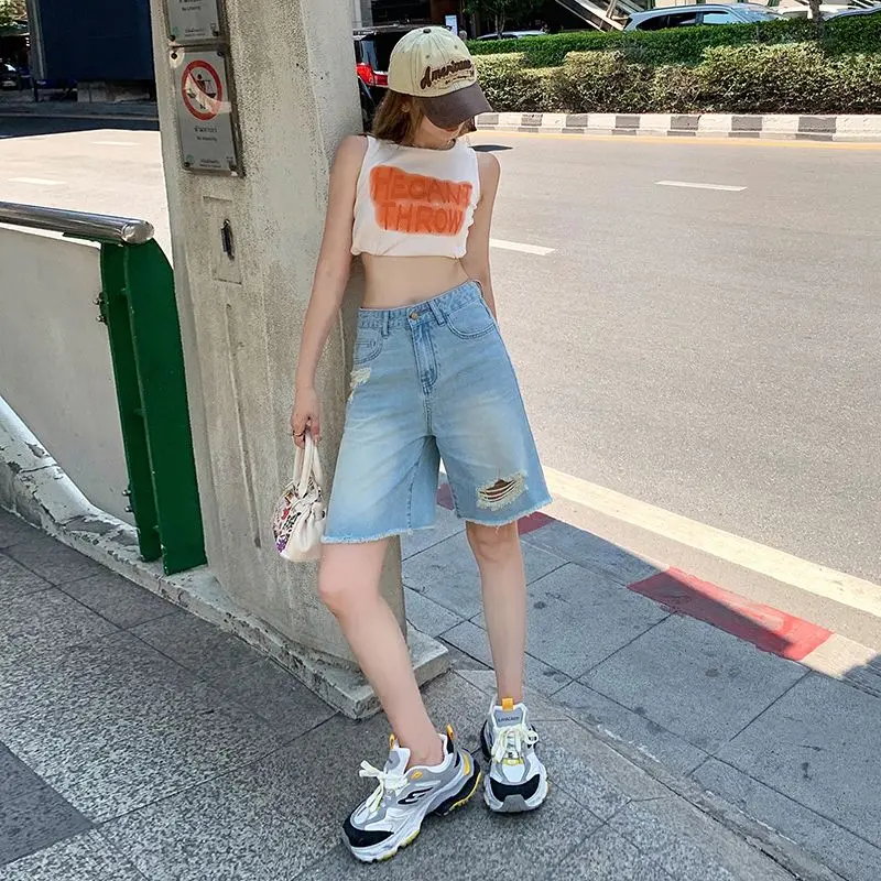 Light Blue Ripped Hole Tassle Knee Length Denim Straight Shorts For Woman Summer Casual High Waist Vintage Wash Jeans Shorts