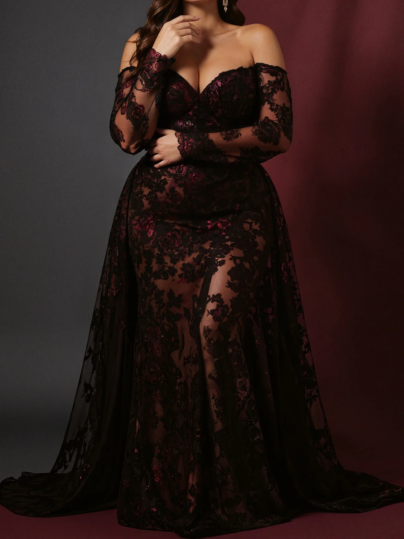 Plus Size Lace Gothic Midi Evening Dress Off Shoulder Sweetheart Neck Mesh Sheer Long Sleeve Lace Embroidery Party Gown Dresses