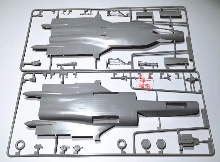 Hobby Boss 1/72 russe Su-47 Berkut combattant en plastique assembler des kits de construction de maquettes d'avion 80211