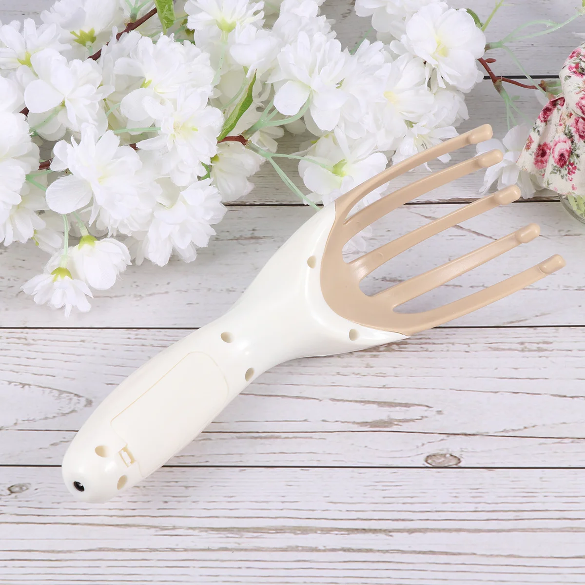 

Electric Head Massager Five Claw Rechargeable Scalp Massage Device Portable for Full Head Relaxation Pain Relief Anytime