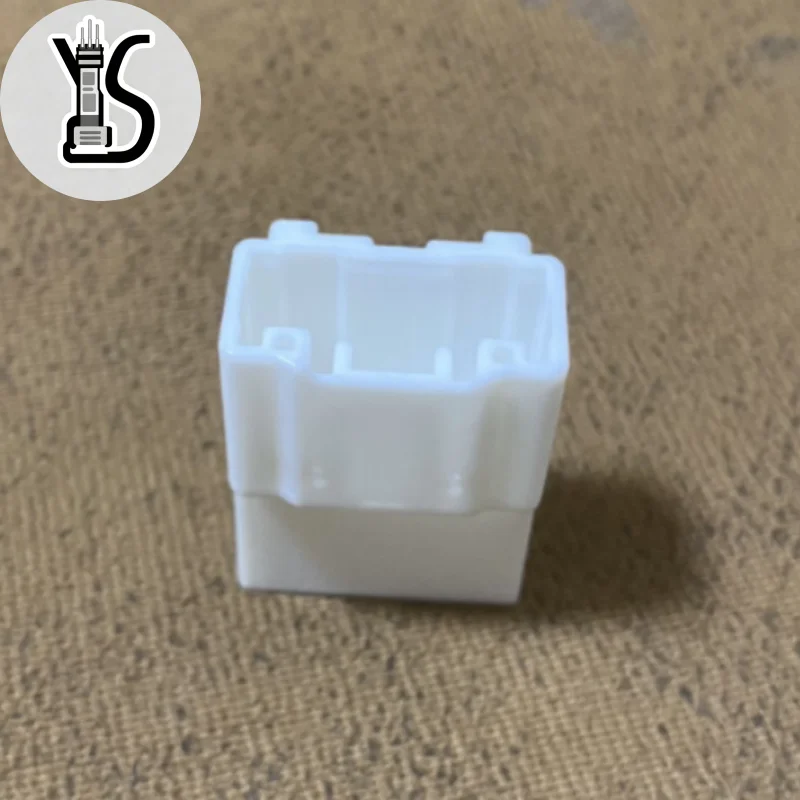 10PCS Original genuine 6098-5704 mate connector For Car Smart Electronic Devices Automobile 100% brand new