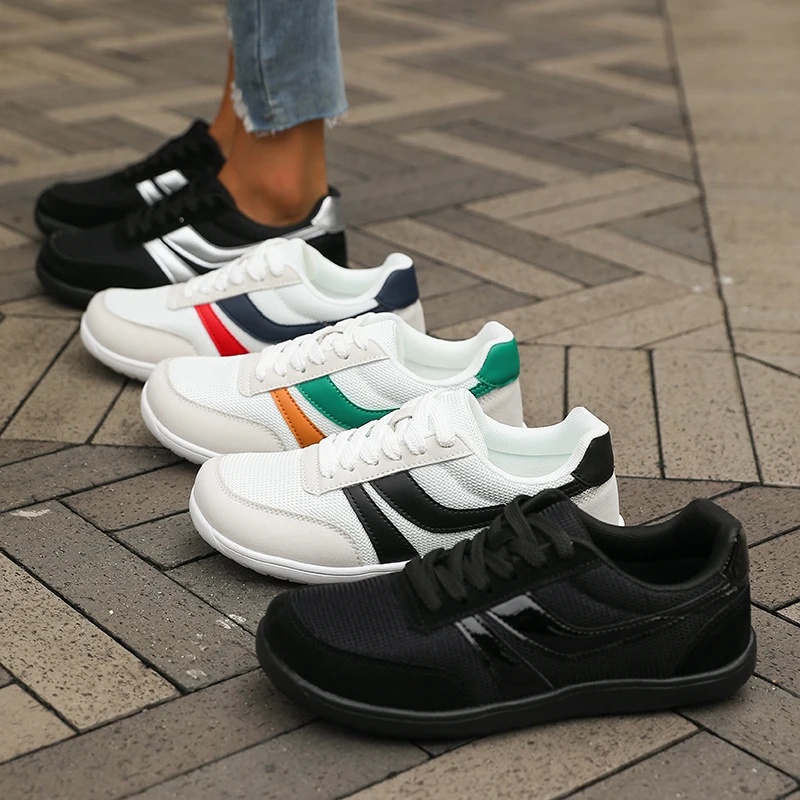 Novo dedo do pé largo sapatos femininos casuais sola macia ampla última sapatos tênis de caminhada malha respirável confortável rendas até sapatos descalços