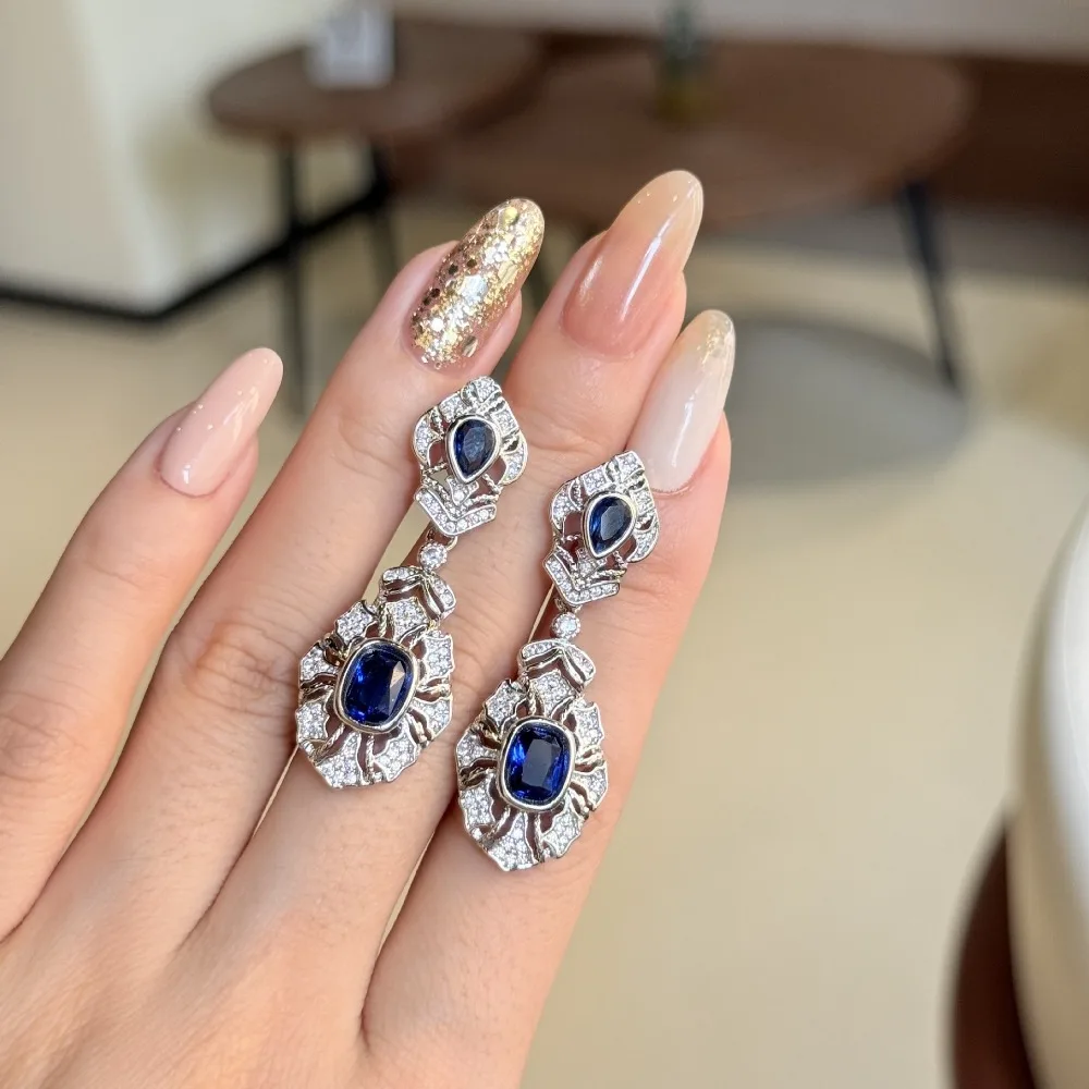 Brillian Luxury Vintage Elegant Tassel Blue Gemstone Earrings for Women Bridal Wedding Earring Court Style Dance Party Jewelry