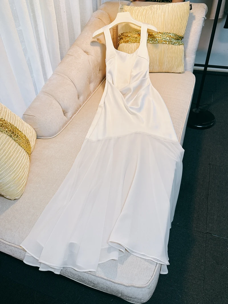 Ele الأبيض الساتان U-Ne Strapl Dr Summer VaionFeelings Fi Tail تنورة طويلة المرأة كوتور عالية الخصر ألف خط Dr