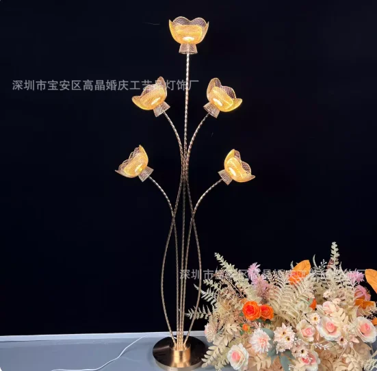 Golden electroplating decorative wedding ornaments for road lamp 5 wrought iron lily of the valley road vase