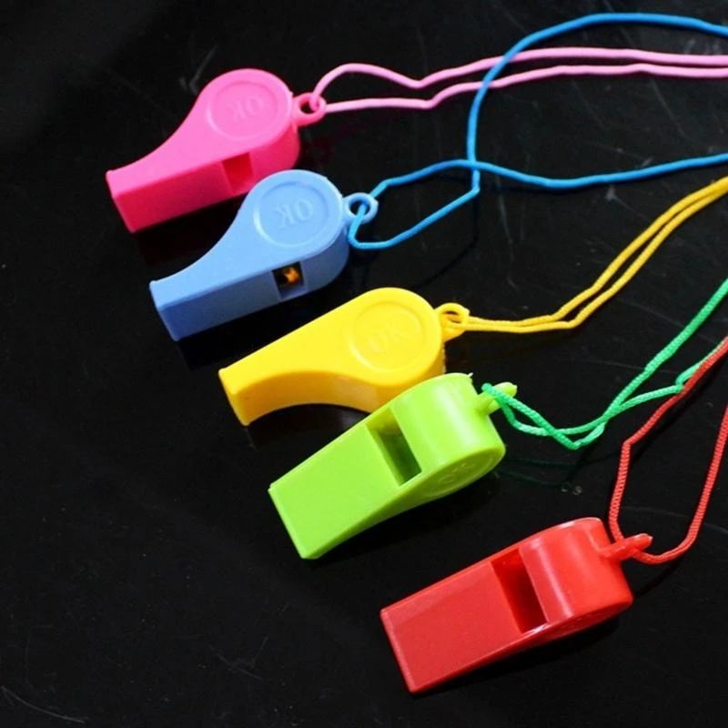 

Y4qa набор из 24 свистков с Lanyard для баскетбольного футбола.