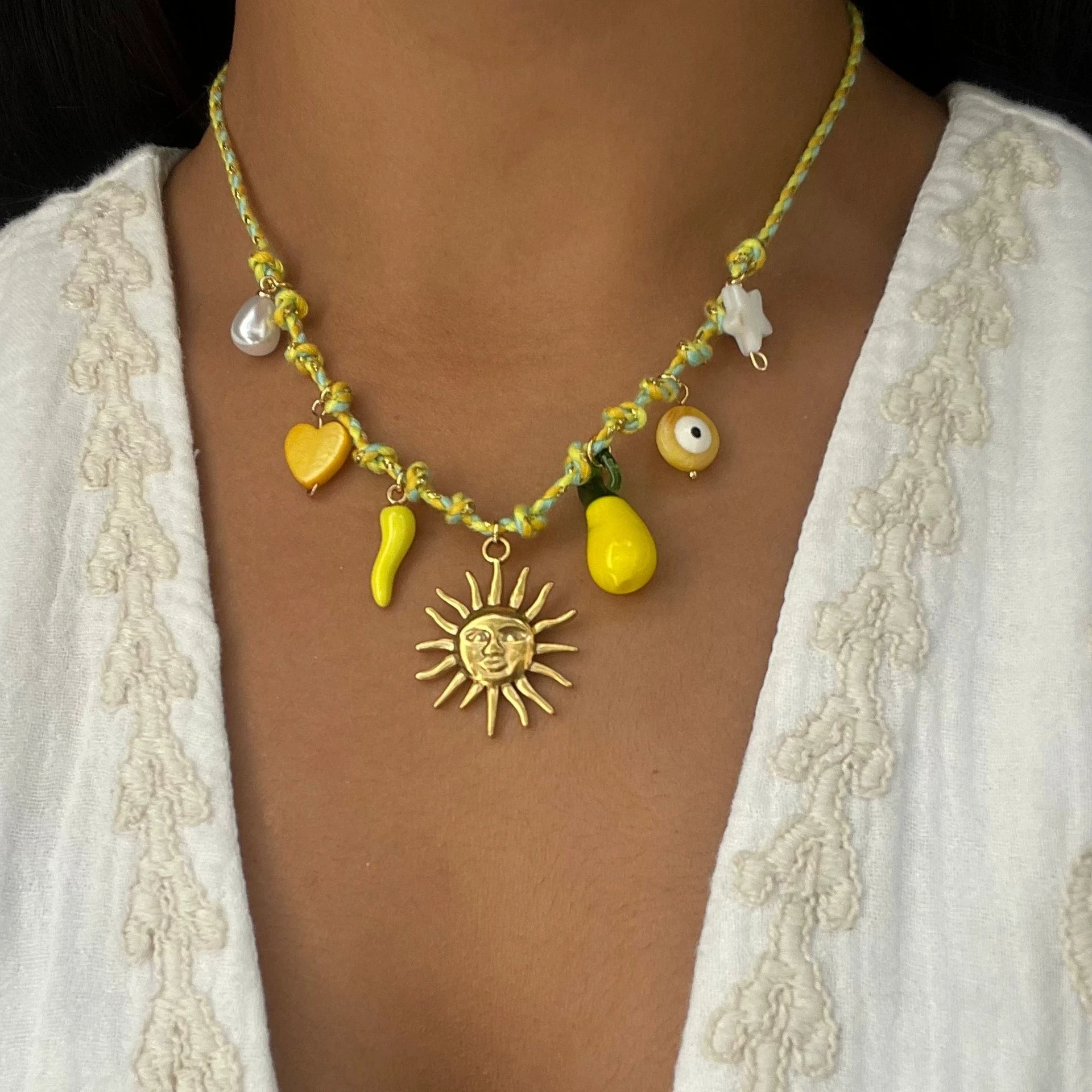 

HUANZHI Sea Love Wind Sea Star Shell Pearl Love Pendant Colorful Dopamine Rope Necklace for Women Girls Holiday Travel Jewelry