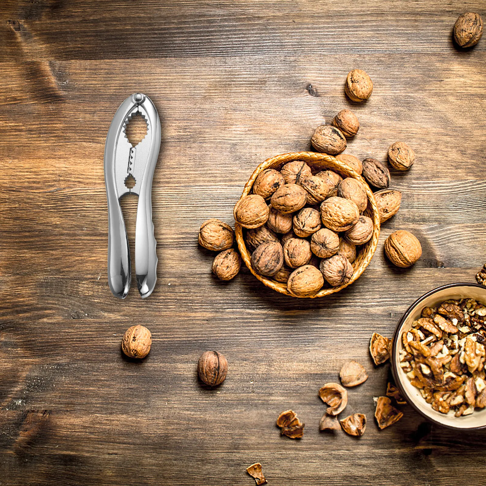 1Pcs Zinc Alloy Walnut Cracker Heavy Duty Nutcracker for Walnuts Hazelnuts Almonds Pecans Brazil Nuts Ergonomic Handle Kitchen