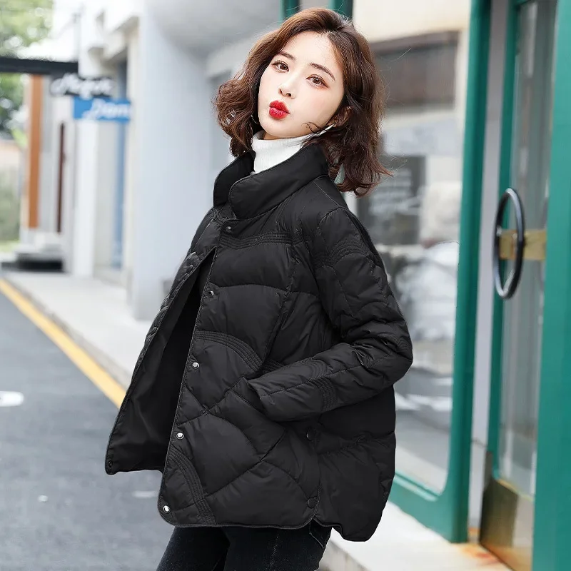 New Arrival Short Down Coat for Women Lightweight and Warm White Duck Down Jacket Women Stand Collar Puffer Jacket JK-023